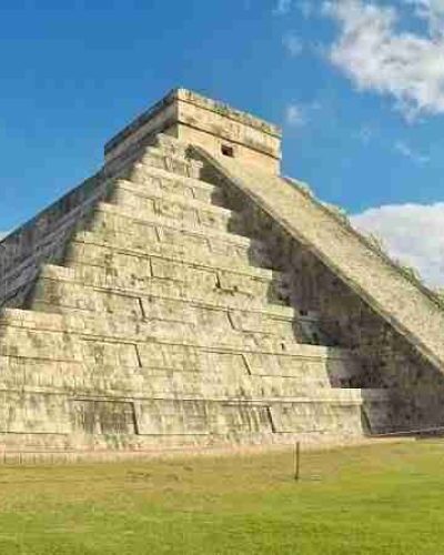 El_Castillo_Chichen_Itza-qnu6dsr3cxpze7s7g8kqfdpk6ojxp1q29aj5p06o3s