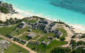 Chichen Itza vs Tulum: Which Mayan Ruins Should You Visit? 4 Tulum Aerea