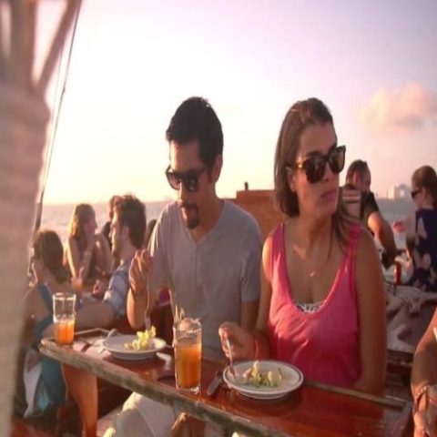 Romantic-Dinner-Cruise-Cancun-Vacation-Experts_Moment-qegbhifvtciu5038chowkep77jvz1xuwiaj3jjxdvs